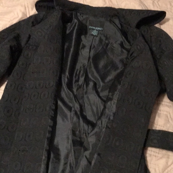 Jacket - Picture 8 of 8